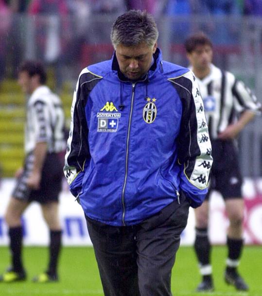 Perugia, 14 maggio 2000. La Juve di Ancelotti perde sotto il nubifragio contro il Perugia (gol di Calori), la Lazio supera la Reggina e le strappa lo scudetto. Ap
